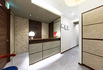 defi（デフィー）難波店